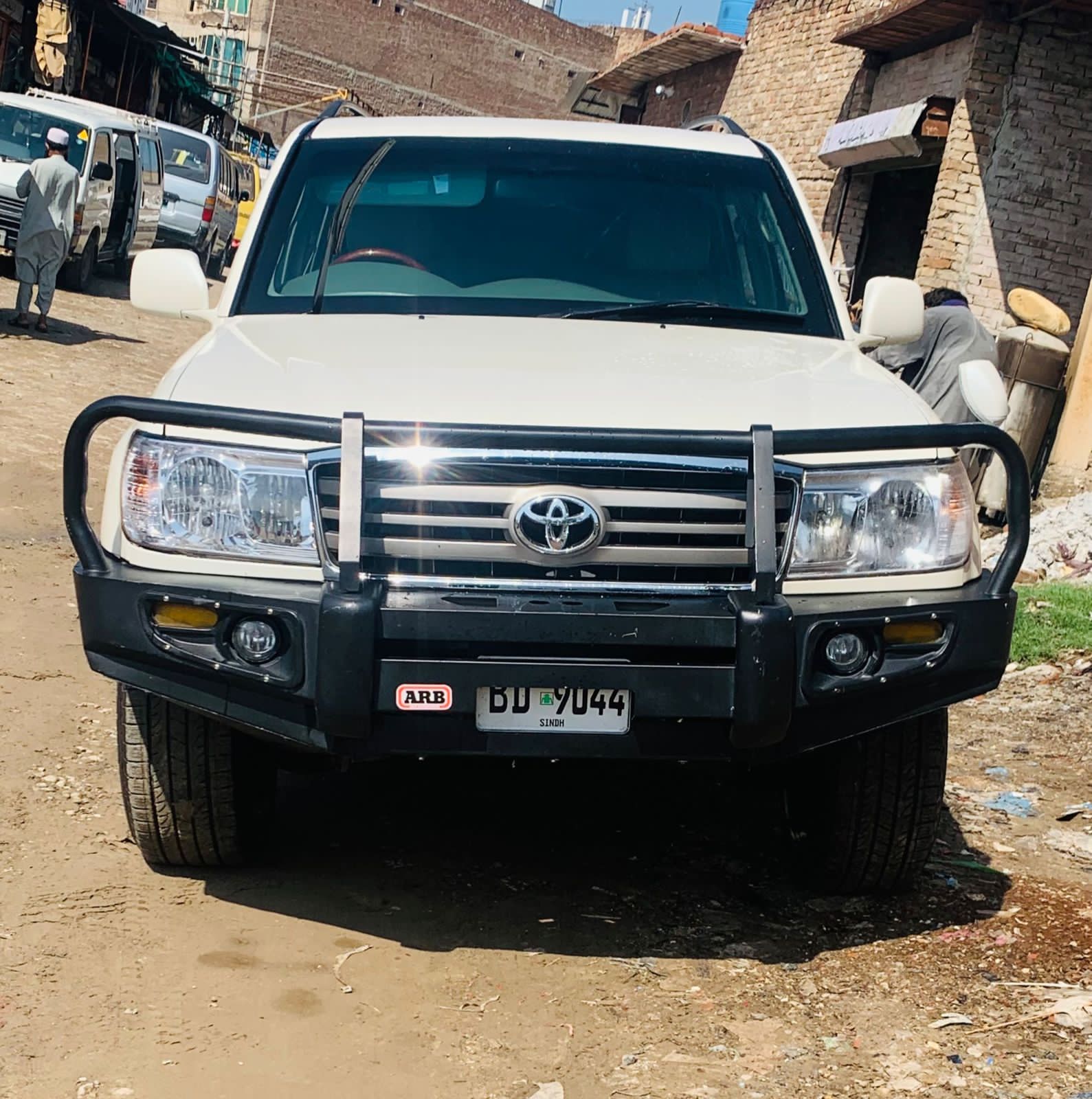 Toyota Toyota / Land CRS